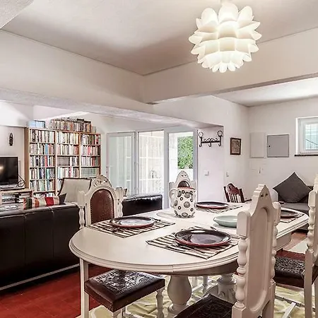 Carcavelos Loft&garden *